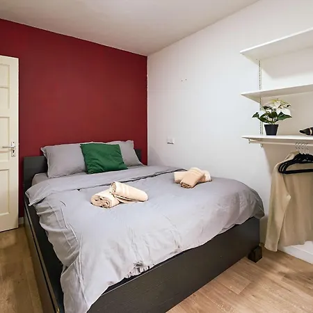 Modern Comfort In The Heart Of Apartment Eindhoven